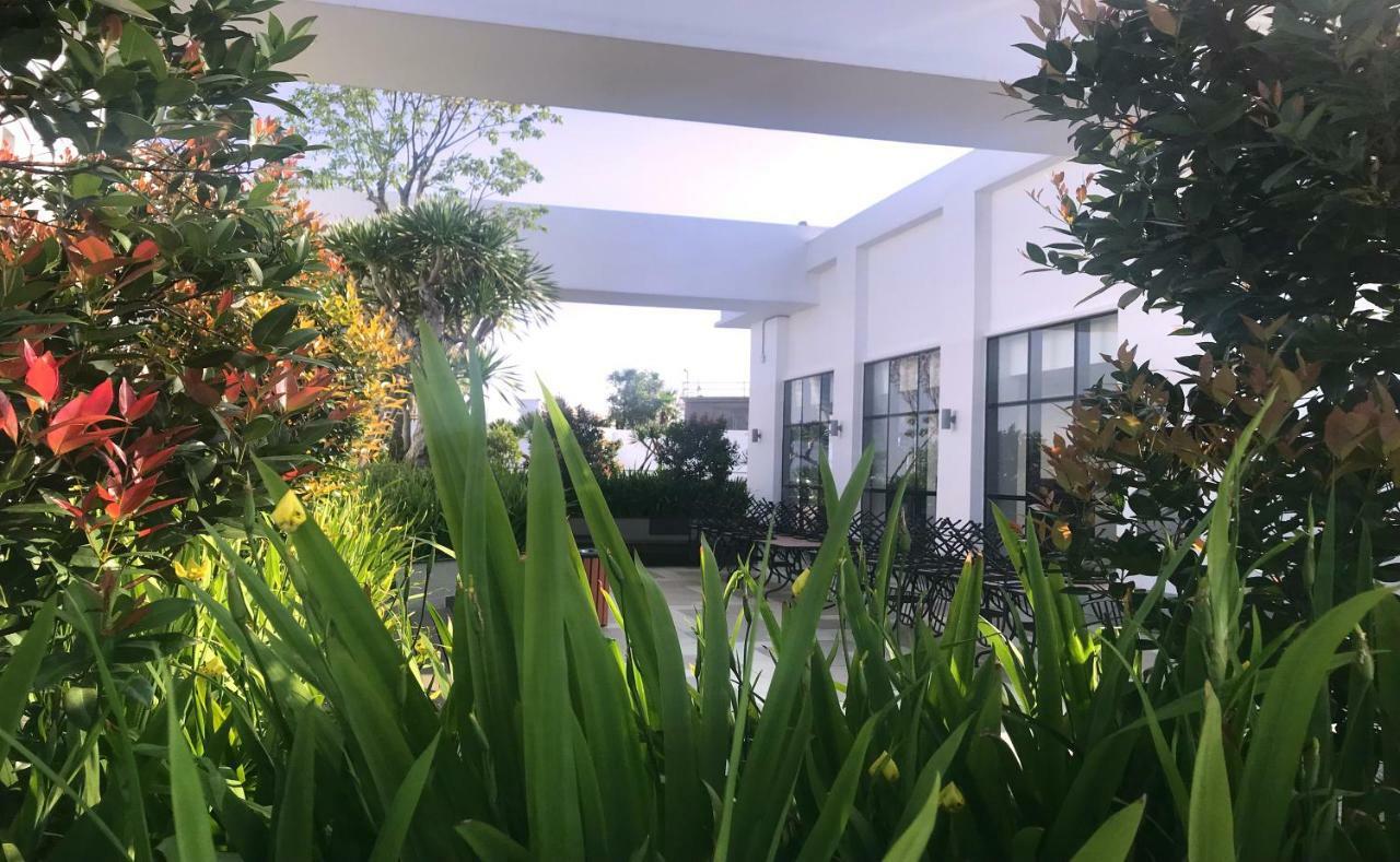 Sunny Coworking Officetel *